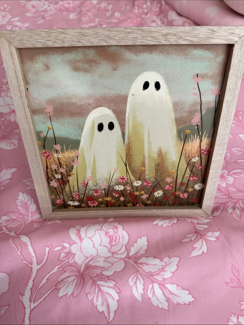 NWT-Target Bullseye Ghost Wall Art Set of all 4 Pink, Black, Cream